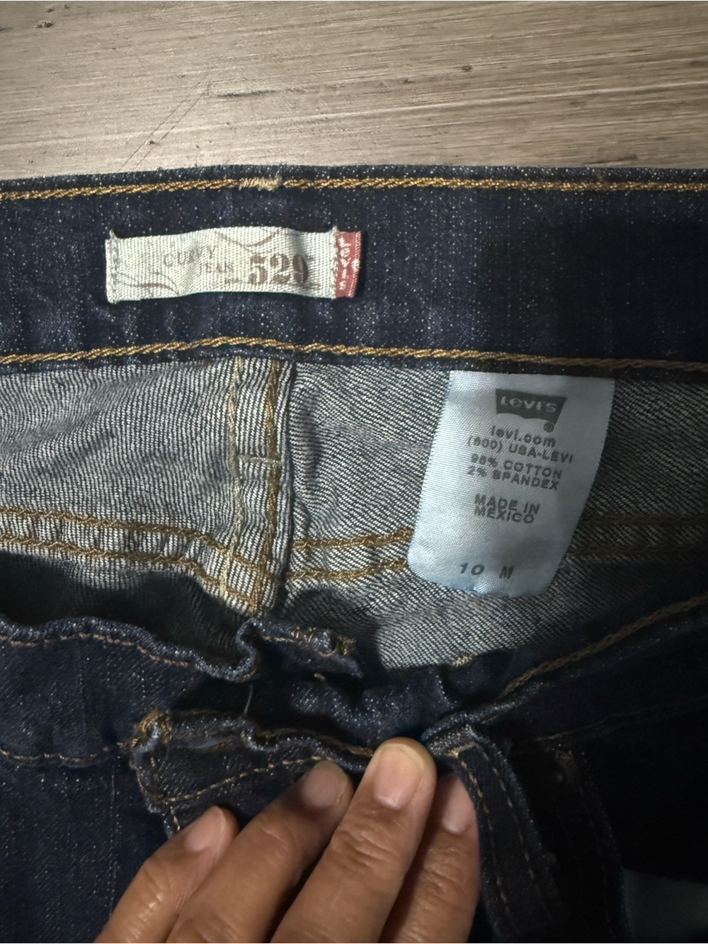 Levi's 529 Curvy Bootcut Women's Jeans — Dark Wash (Size 10M) - Picture 5 of 7